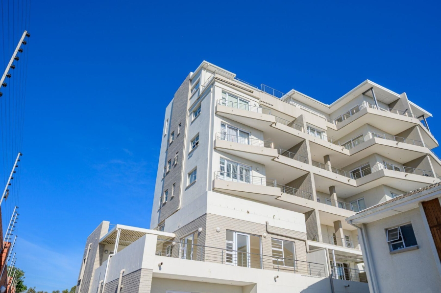 2 Bedroom Property for Sale in Humewood Eastern Cape